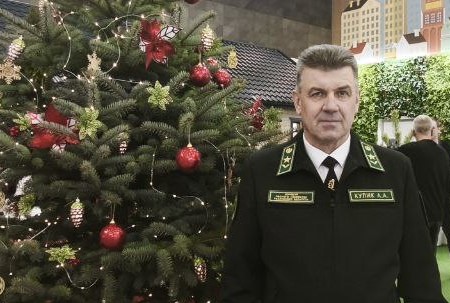 Александр Кулик поздравил работников и ветеранов отрасли с наступающим Новым годом и Рождеством