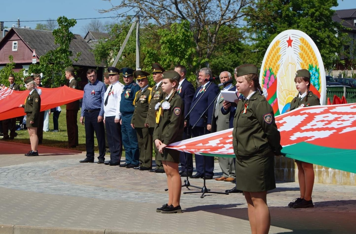 14 мая День государственного флага, Государственного герба и Государственного гимна Республики Беларусь
